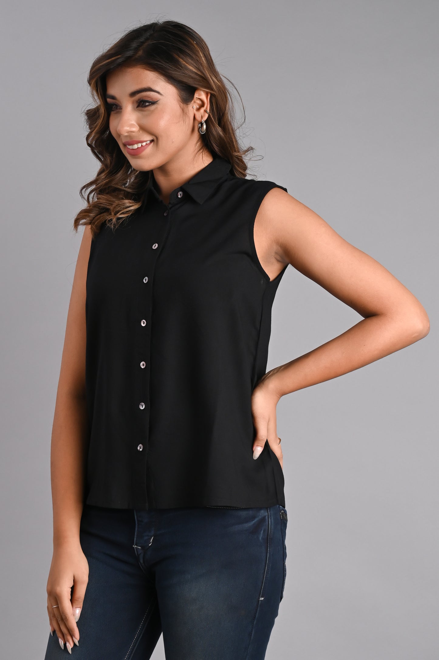 Black Sleeveless Shirt