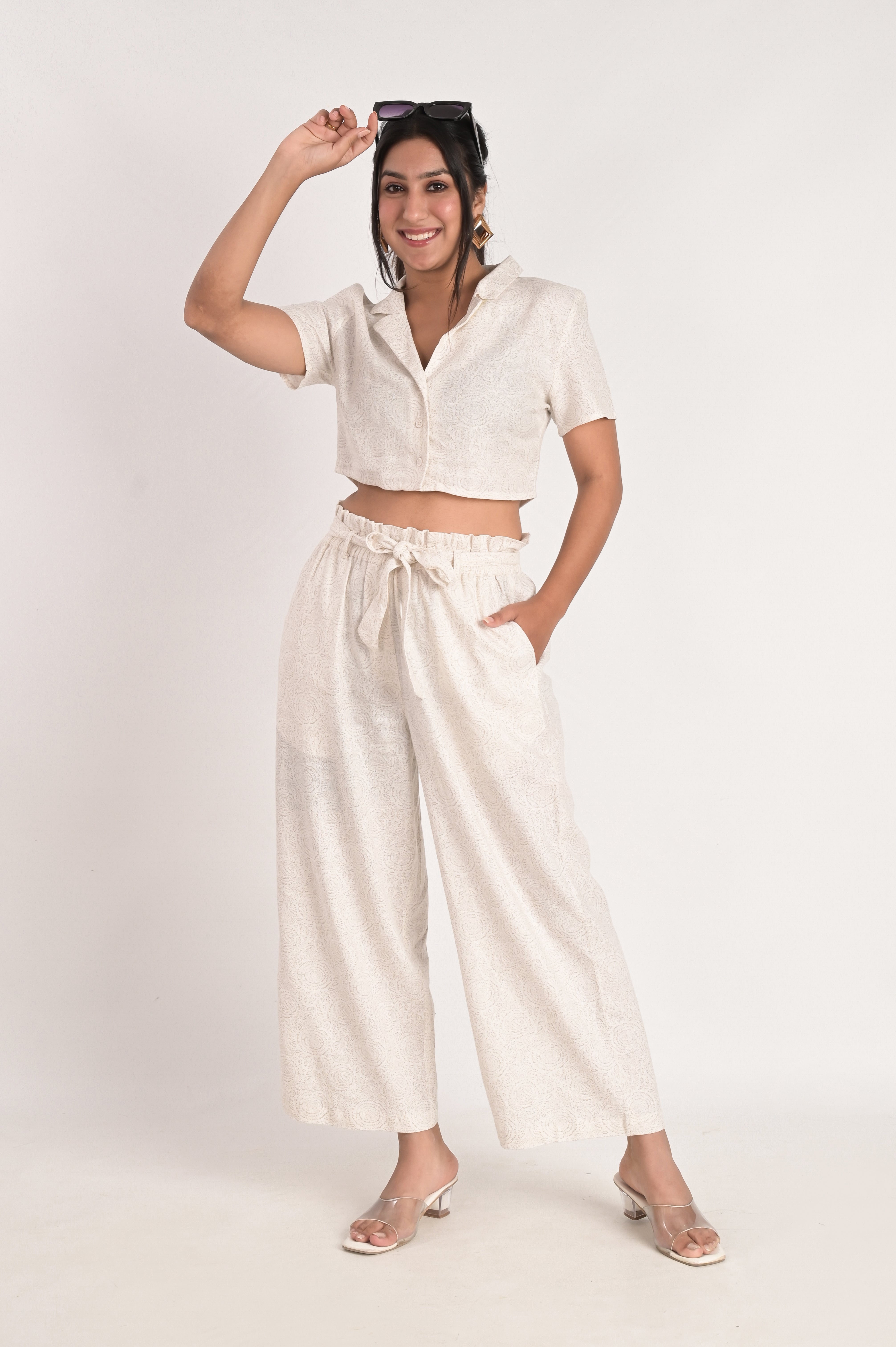 Co-ord Set with paperbag pant & crop top in off-white color – KIZI Apparels